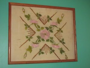 bright spot embroidered flowers